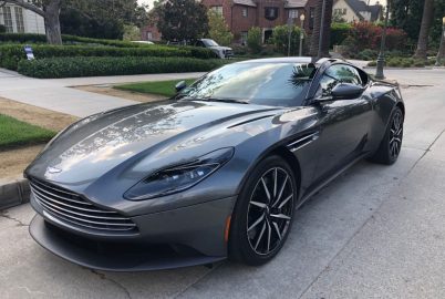 Aston Martin DB11
